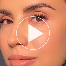 Women sharing their experience with Nanolash